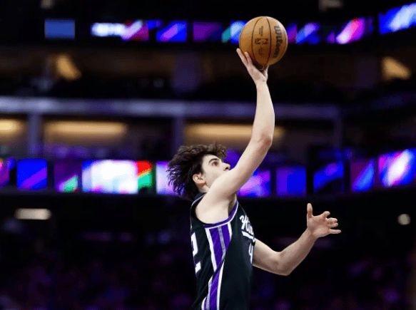 25届新秀集体爆发，群星时代或由此开启