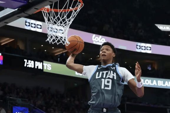 25届新秀集体爆发，群星时代或由此开启