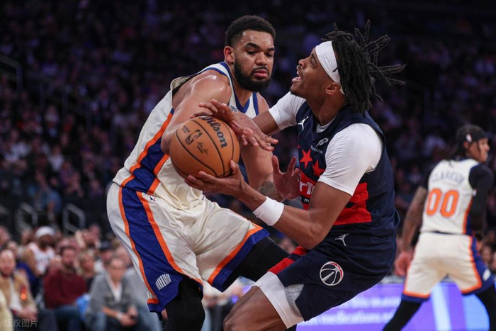 唐斯加盟彻底解决尼克斯内线短板 双核合砍50分