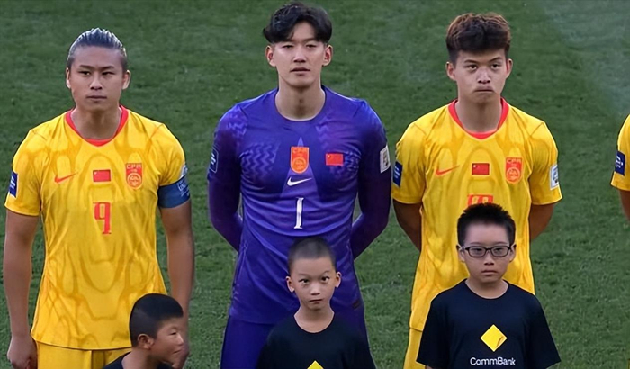 国足0-2负喀麦隆冲击赛区榜首告捷