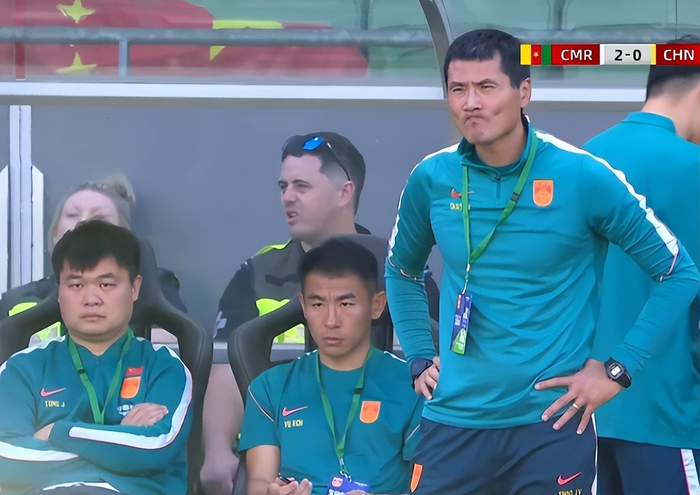 国足0-2负喀麦隆冲击赛区榜首告捷