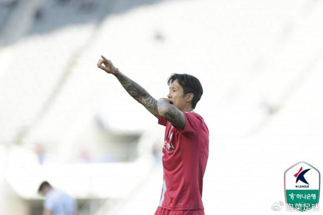 p全北现代汽车绝杀浦项终结三轮不胜，李刚仁欧