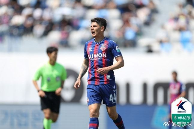 p全北现代汽车绝杀浦项终结三轮不胜，李刚仁欧